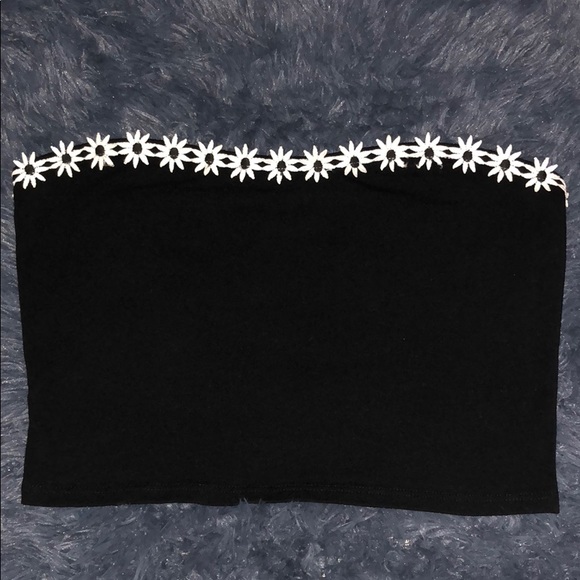 🆕Swell Daisy Do Cropped Daisy Top - Picture 3 of 8